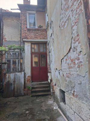 Фасада 2 - Светлозар