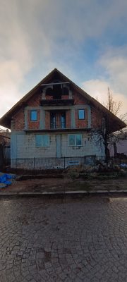 Фасада 1 - Адриан