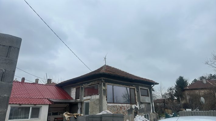 Фасада 1 - Ибрям