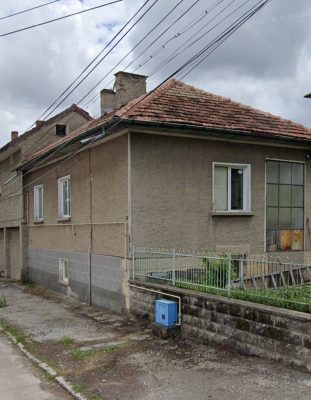 Фасада 1 - Иваничка