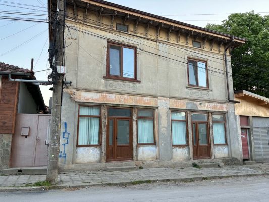 Фасада 1 - Ради