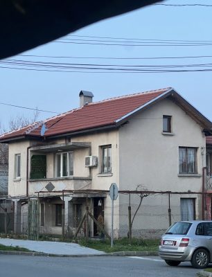 Фасада 1 - Еге